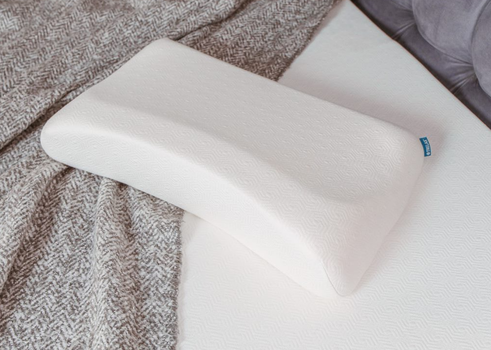 Подушка для сна на боку SOLA П30 Трелакс ортопедическая с эффектом памяти купить в OrtoMir24